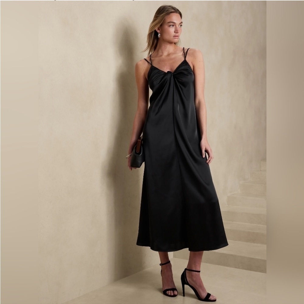 Banana Republic Front Twist-Front Maxi Slip Dress Mobwife  Black Size Medium